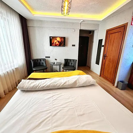 Aparthotel Pera